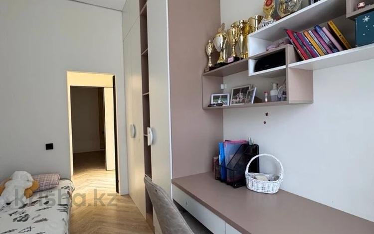 4-комнатная квартира · 130 м² · 2/8 этаж, Арайлы за 163 млн ₸ в Алматы, Бостандыкский р-н — фото 3