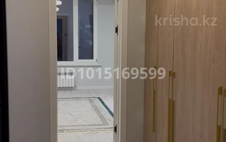 1-комнатная квартира · 44.3 м² · 11/12 этаж, квартал 189 373 за 28 млн ₸ в Шымкенте, Абайский р-н — фото 19