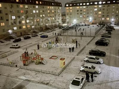 2-комнатная квартира · 64 м² · 4/5 этаж, мкр. Алмагуль, Султана Бейбарыса 17 за 170 000 〒 в Атырау