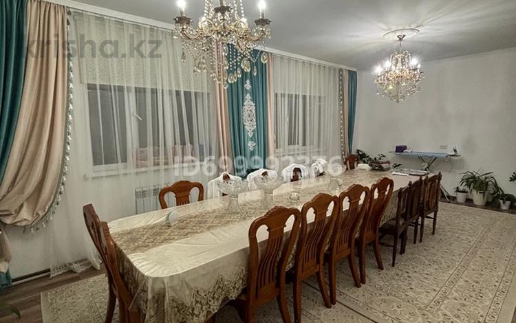 Отдельный дом · 5 комнат · 180 м² · 6 сот., мкр Коккайнар 66 — Мкр Саялы және Авто Цон мкр Шаңырақ жақын орналасқан за 55 млн 〒 в Алматы, Алатауский р-н — фото 2