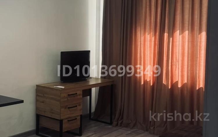 2-бөлмелі пәтер · 46 м² · 4/9 қабат, Макатаева 5А, бағасы: 300 000 ₸ в Алматы, Медеуский р-н — фото 2