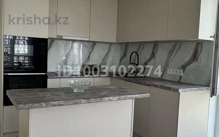 3-комнатная квартира · 81 м² · 13/18 этаж, Утепова 31 за 500 000 ₸ в Алматы, Бостандыкский р-н — фото 2