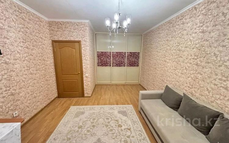 1-бөлмелі пәтер · 40.5 м² · 4/10 қабат, Аманжолова 32, бағасы: 23 млн ₸ в Астане, Алматы р-н — фото 2
