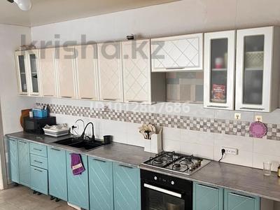 Отдельный дом · 5 комнат · 161.4 м² · 12 сот., Ученый квартал 081 672 — Главный вход слева первый дом за 28 млн ₸ в Кызылжар