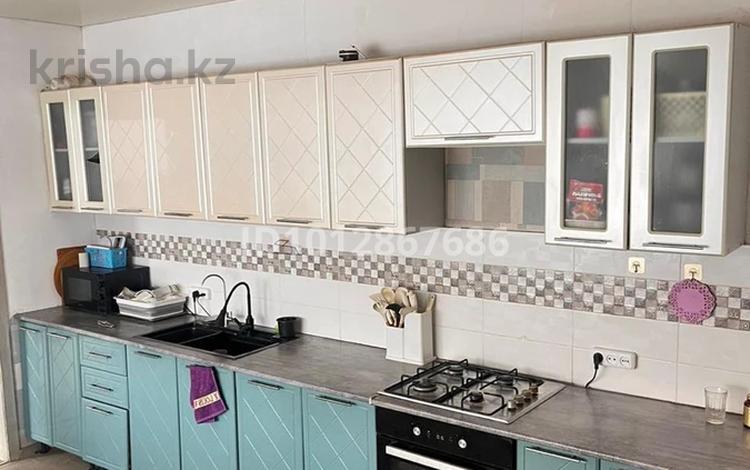 Отдельный дом · 5 комнат · 161.4 м² · 12 сот., Ученый квартал 081 672 — Главный вход слева первый дом за 28 млн ₸ в Кызылжар — фото 2