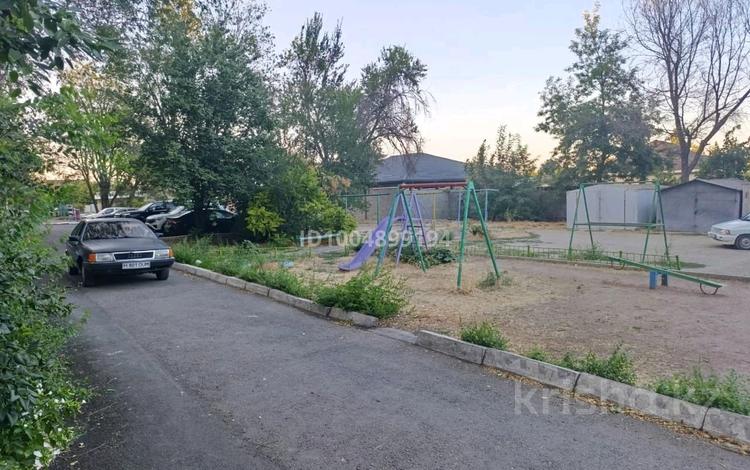 3-комнатная квартира · 63.3 м² · 5/5 этаж, Абая 155 — Маг. Firkan за 22 млн ₸ в Таразе — фото 2