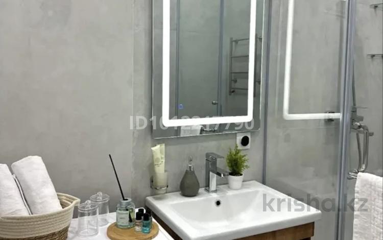 1-бөлмелі пәтер · 35 м², Үркер, Туран 55/16, бағасы: 2 000 ₸ в Астане, Нура р-н — фото 8