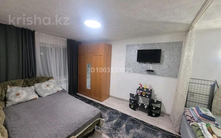 1-комнатная квартира · 37.2 м² · 1/5 этаж, Микрорайон 5 дом 5 — Магазин Ассорти за 13 000 ₸ в  — фото 20