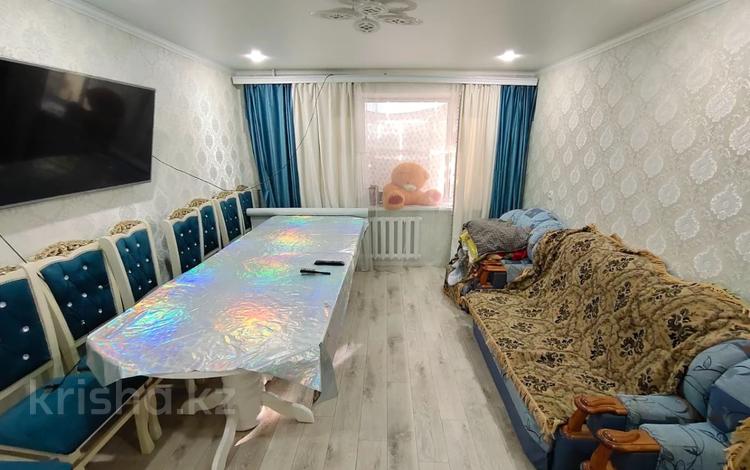 3-бөлмелі пәтер · 60 м² · 3/6 қабат, Московская, бағасы: 15.5 млн ₸ в Актобе — фото 14