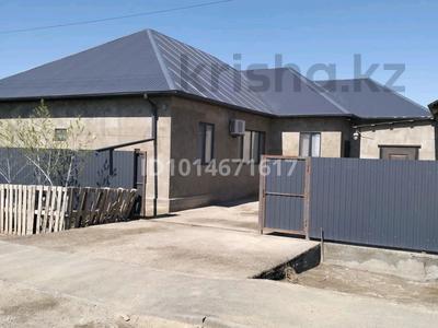 Отдельный дом · 5 комнат · 200 м² · 8.5 сот., мкр Кайнар, 21 19 — Мырзағали Марқабаев за 35 млн ₸ в Атырау