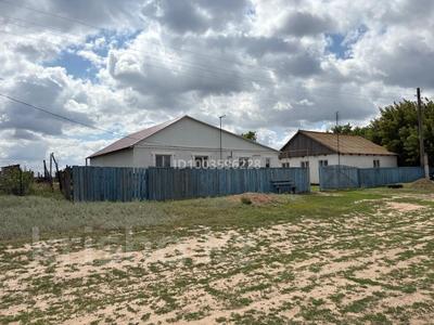 Отдельный дом · 3 комнаты · 120 м² · 25 сот., П.Құмақсай, ул Ы.Алтынсарин 37 за 12 млн 〒 в Теректы