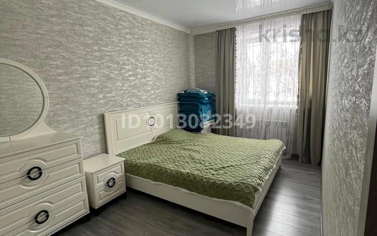 2-комнатная квартира · 47 м² · 1/5 этаж, мкр Юго-Восток, 30й микрорайон 19/4 за 22 млн ₸ в Караганде, Казыбек би р-н — фото 2