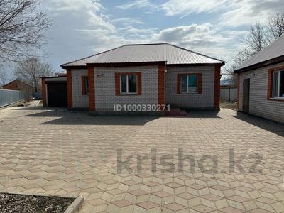 Отдельный дом · 4 комнаты · 120 м² · 11 сот., Кымыз Мурындык 13 за 33 млн 〒 в Актобе, жилой массив Заречный-3