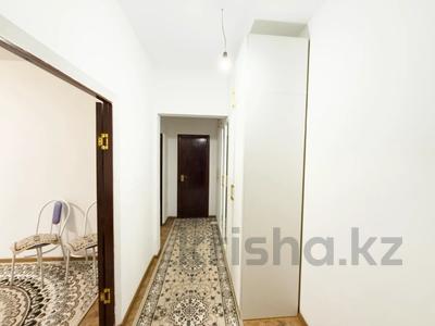 1-бөлмелі пәтер · 43 м² · 2/5 қабат, Болашак, бағасы: 17.4 млн ₸ в Талдыкоргане, мкр Болашак
