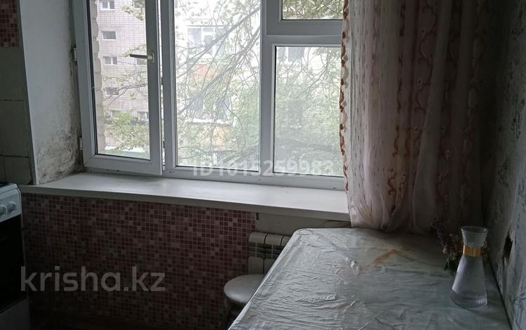 2-бөлмелі пәтер · 48 м² · 3/5 қабат, Жилгородок ш/а. Рыскулова 18а — рыч, бағасы: 9 млн ₸ в Актобе, мкр Жилгородок — фото 2