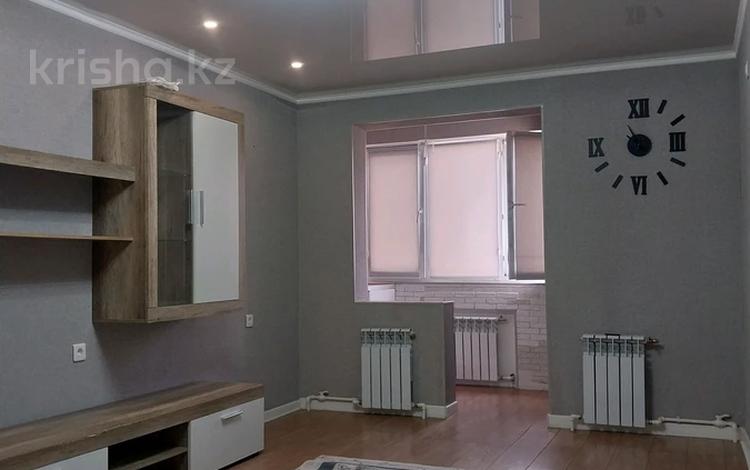 3-бөлмелі пәтер · 50 м² · 5/5 қабат, 12-шағынаудан, Уалиханова 219А — 11 микрорайон, бағасы: 200 000 ₸ в Шымкенте, Енбекшинский р-н — фото 2