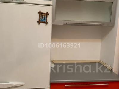 1 комната · 15 м² · 1 этаж, мкр Тастак-2, Туркебаева 42 — Толе Би за 65 000 ₸ в Алматы, Алмалинский р-н