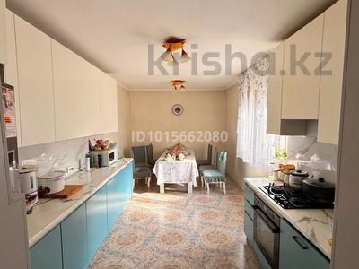 Отдельный дом · 6 комнат · 250 м² · 5 сот., Суюнбая 16/4 за 95 млн ₸ в 