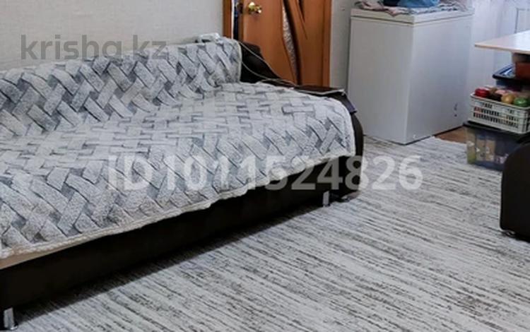 2-бөлмелі пәтер · 43 м² · 4/5 қабат, Тауелсыздык — ТЦ Март, бағасы: 18.5 млн ₸ в Костанае — фото 2