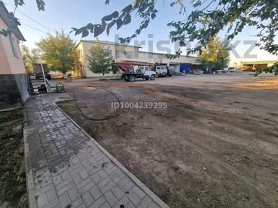Өнеркәсіптік база · 2.5 га, Макатаева 5А — Ерасыл кафе, бағасы: 1 млн 〒 в Арыси