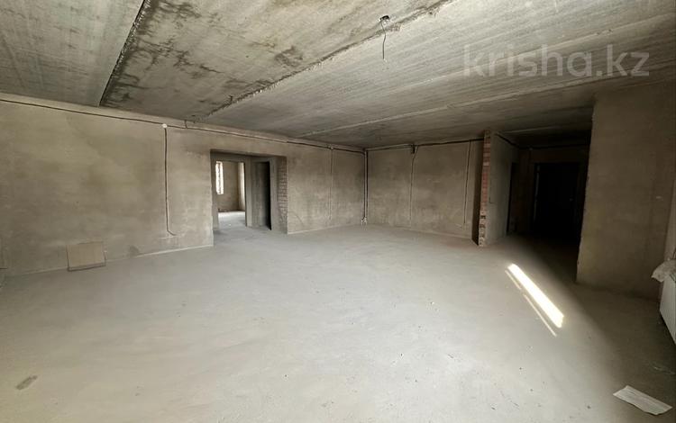 3-комнатная квартира · 106.5 м² · 10/10 этаж, Айнакол 62 за 33.9 млн ₸ в Астане, Алматы р-н — фото 2