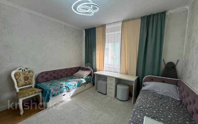 4-бөлмелі пәтер · 99.2 м² · 6/9 қабат, Молдагалиева 4/2, бағасы: 50 млн ₸ в Астане, Нура р-н — фото 2