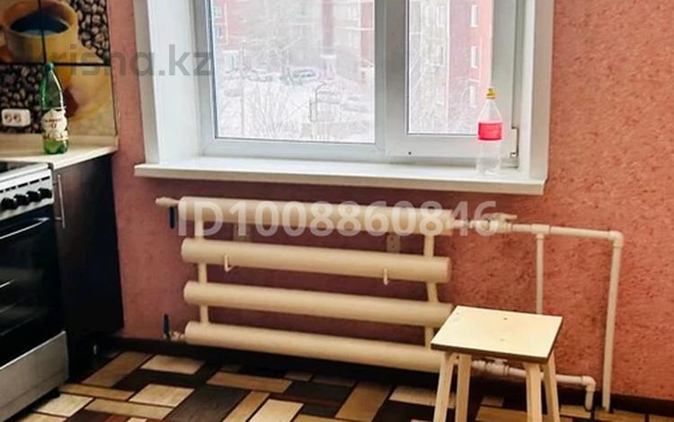 3-бөлмелі пәтер · 72 м² · 5/5 қабат, 8мкр.. 30 — Амангельды, бағасы: 15.5 млн ₸ в Темиртау — фото 15