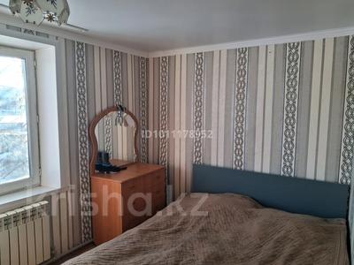 3-комнатная квартира · 52 м², Кабанбай батыр 2кв6 за 10 млн ₸ в Косшы