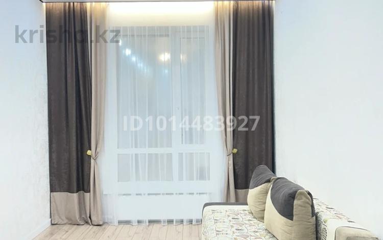 2-комнатная квартира · 40 м² · 9/12 этаж, Нажимеденова 28 за 16 000 ₸ в Астане, Сарайшык р-н — фото 2