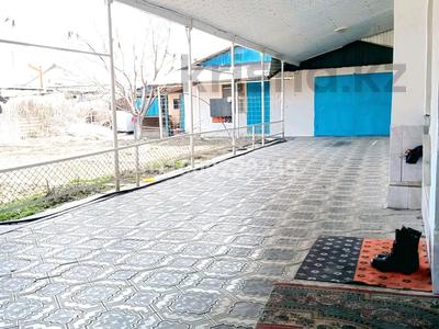 Отдельный дом · 4 комнаты · 100 м² · 8 сот., 9-й микрорайон, 9-й микрорайон 13 — Восточный мкр.ул.Нургиса Тилендиева (Ворошилова) за 23 млн ₸ в Талдыкоргане