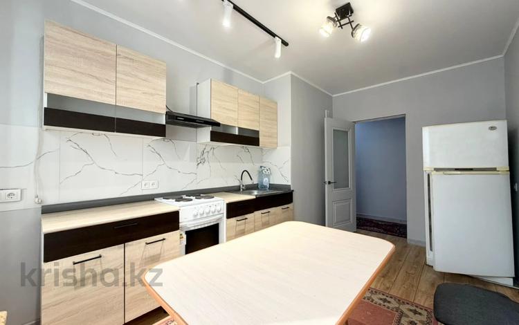2-комнатная квартира · 55 м² · 8/12 этаж, Райымбека — СРОЧНО за 38 млн ₸ в Алматы, Жетысуский р-н — фото 3