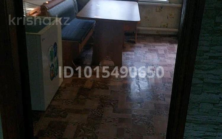 Отдельный дом · 3 комнаты · 98 м² · 2 сот., Имашева за 130 000 ₸ в Уральске — фото 2