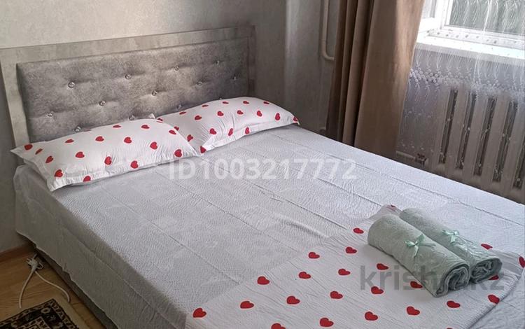 1-комнатная квартира · 40 м² · 3/5 этаж, мкр Аксай-3 18 за 13 000 ₸ в Алматы, Ауэзовский р-н — фото 2