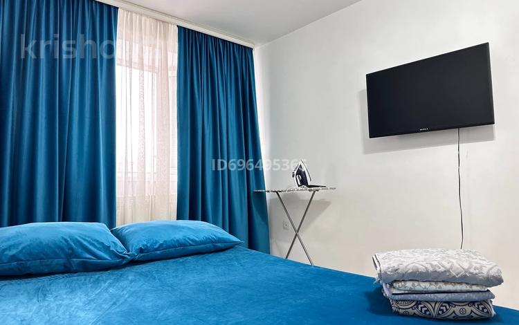 1-комнатная квартира · 45 м² · 1/5 этаж, мкр. Алтын орда, Мустафа Шокая 338 А — Батыс-Анаға тағзым-103-Алтын Орда-Мустафа Шокая за 10 000 ₸ в Актобе — фото 11