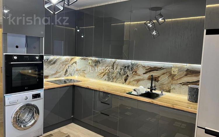 2-бөлмелі пәтер · 74 м² · 7/12 қабат, мкр Нурсат 2 2, бағасы: 350 000 〒 в Шымкенте, Каратауский р-н — фото 2