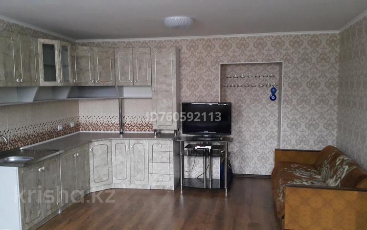 Отдельный дом · 10 комнат · 490 м² · 36 сот., Жаксылык 47 за 38 млн ₸ в Мерке — фото 2