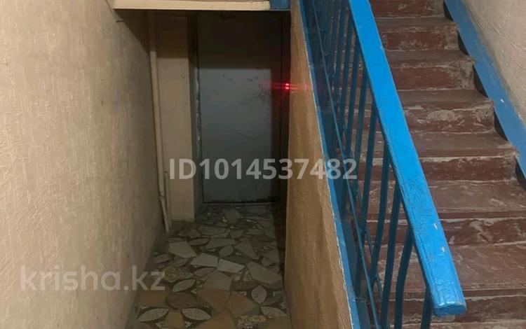 2-бөлмелі пәтер · 60 м² · 1/2 қабат, Севастопольская 10, бағасы: 14 млн ₸ в Атырау, мкр Жилгородок — фото 2