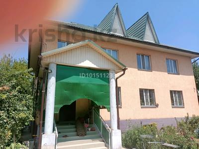 Отдельный дом · 10 комнат · 500 м² · 9 сот., Вишневая 2 — Центр олиймпийской подготовки за 90 млн ₸ в 