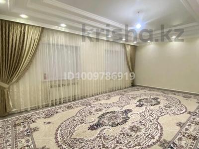 Отдельный дом · 4 комнаты · 127 м² · 10 сот., мкр Геолог, 2 за 40 млн 〒 в Атырау