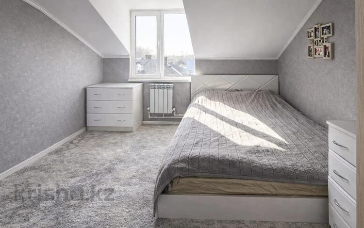 2-комнатная квартира · 55.2 м² · 3/3 этаж, Карева 29 за 160 000 ₸ в Уральске — фото 6