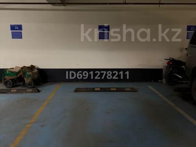Гаражи и паркинги в Астане: Паркинг · 20 м² · Момышулы 2/8 за 2.5 млн 〒 Паркинг · 20 м² · Момышулы 2/8 за 2.5 млн 〒 в Астане, Алматы р-н