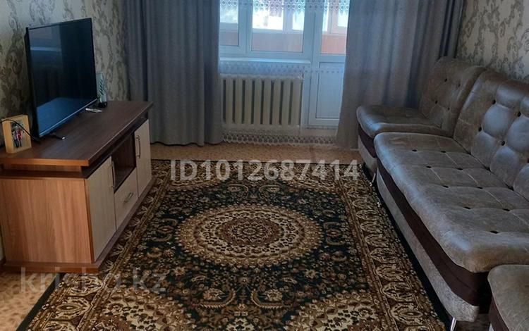 2-комнатная квартира · 40 м² · 5/5 этаж, ул. Сагадата Нурмагамбетова 150 — Находится в центре возле магазина Фея.Рядом Оптика ,остановка,1 школа за 11.7 млн ₸ в Акмолинской обл. — фото 3