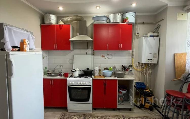 2-бөлмелі пәтер · 58.5 м² · 3/5 қабат, Ескі қала, горпитомник 31, бағасы: 16.5 млн ₸ в Актобе, Старый город — фото 3