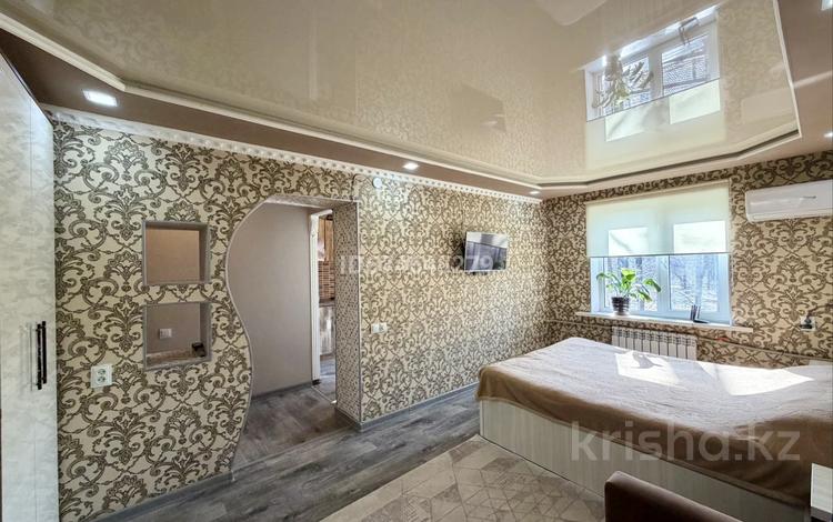 1-бөлмелі пәтер · 40 м² · 3/4 қабат, Бейбитшилик 6, бағасы: 14 000 ₸ в Шымкенте, Аль-Фарабийский р-н — фото 17