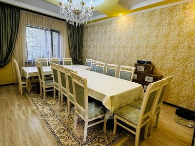 Отдельный дом · 5 комнат · 140 м² · 6.35 сот., Суюнбая — Мкр.Южный за 35 млн ₸ в Каскелене