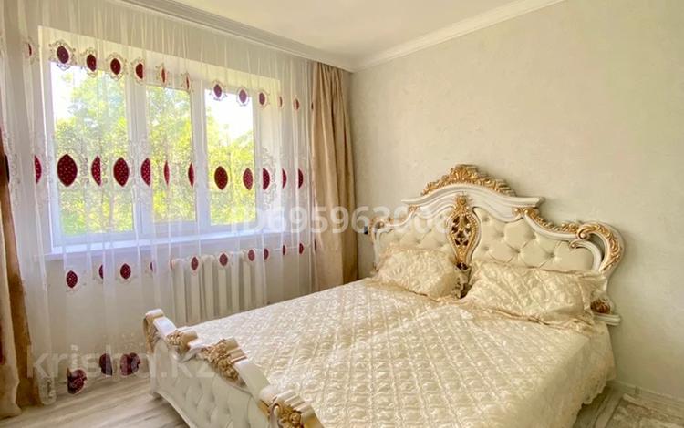 3-комнатная квартира · 54 м² · 3/4 этаж, Төлебаева — Жансугурова за 25 000 ₸ в Талдыкоргане, мкр Бирлик — фото 30