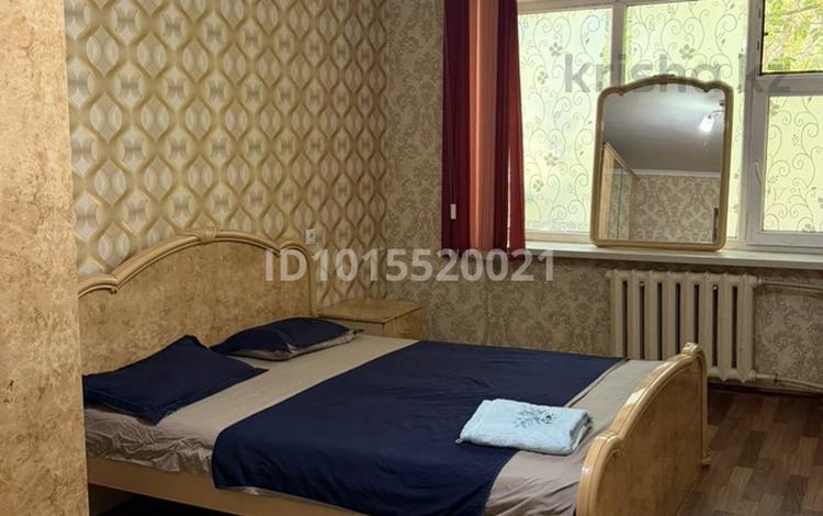 3-комнатная квартира · 70 м² · 1/5 этаж, Айтбаева 33 — Жд поликлиника, жд вокзал за 160 000 ₸ в  — фото 2