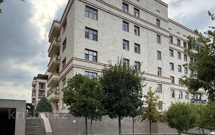 4-комнатная квартира · 151 м² · 1/7 этаж, Мкр «Мирас» 31 — Альфараби за 220 млн ₸ в Алматы, Бостандыкский р-н — фото 2