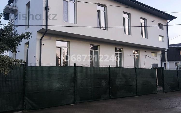 Жеке үй · 17 бөлме · 437 м² · 3 жүзд., Баишева 81/37 — Жангильдина, бағасы: 350 млн ₸ в Алматы, Жетысуский р-н — фото 17