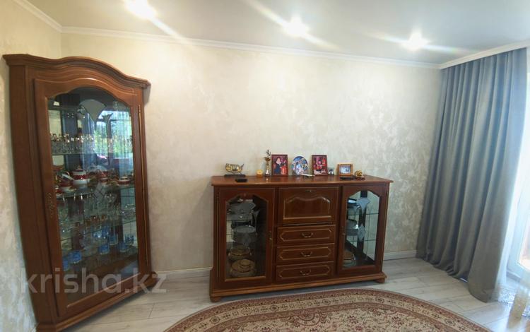 3-комнатная квартира · 60 м² · 4/5 этаж, мкр Новый Город, Ерубаева за 27 млн ₸ в Караганде, Казыбек би р-н — фото 10